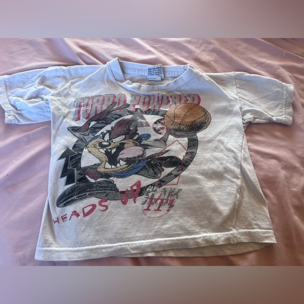 Vintage Looney Tunes Taz Basketball T-Shirt - Picture 1 of 7